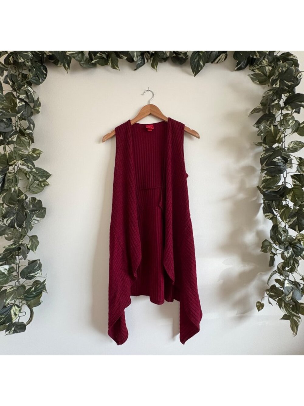 Daytrip Buckle Sleeveless Open Midi Knit Dister Cadigan Maroon Women’s Size S